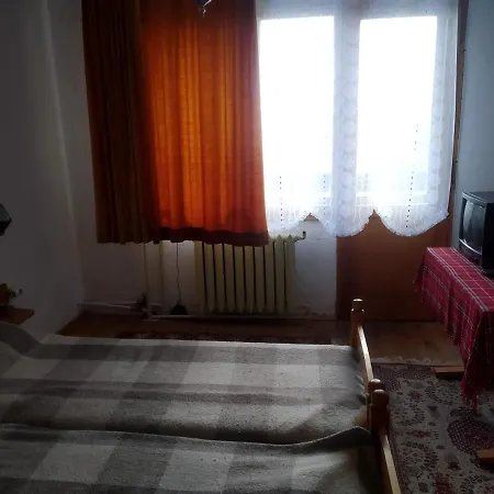 Chapov Guest * Smoljan